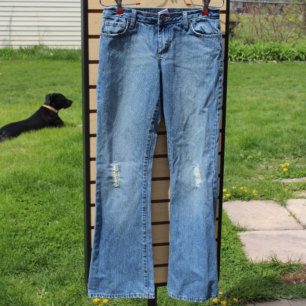 Delia's Juniors Distressed Jeans Size 3/4